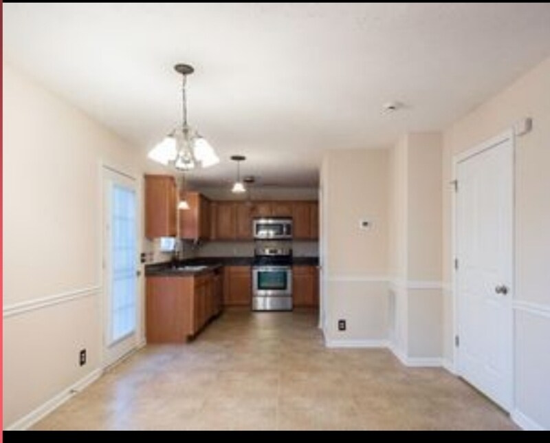 Building Photo - 1138 Phelissa Dr