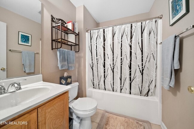 Building Photo - 10160 Highgate Cir