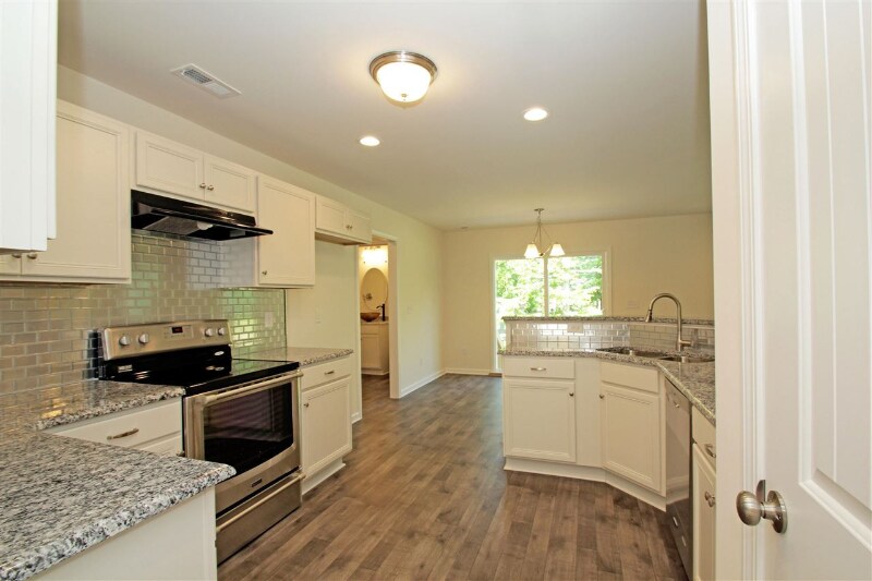 Building Photo - 106 Barbee Rd