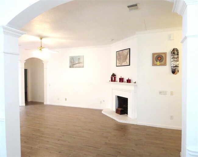 Building Photo - 13622 Anderson Woods Dr