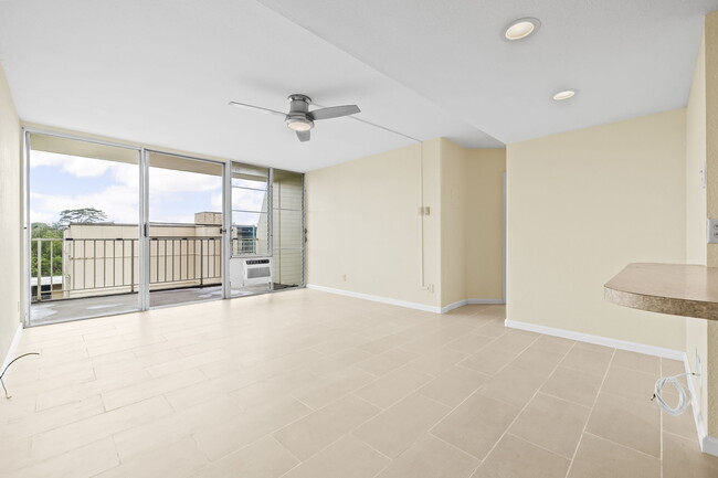 Building Photo - 95-2057-2057 Waikalani Pl