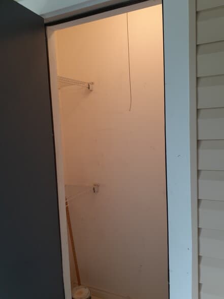 Balcony storage closet - 1521 Lincoln Way