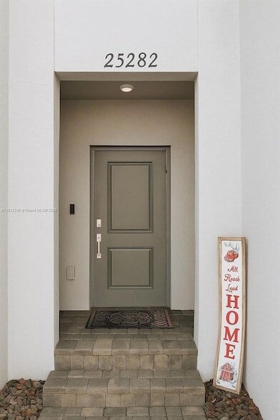 Building Photo - 25282 SW 108th Ave