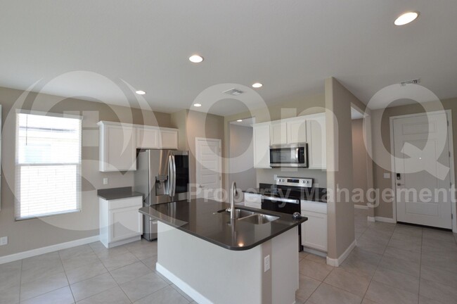 Building Photo - 8212 S 45th Ave