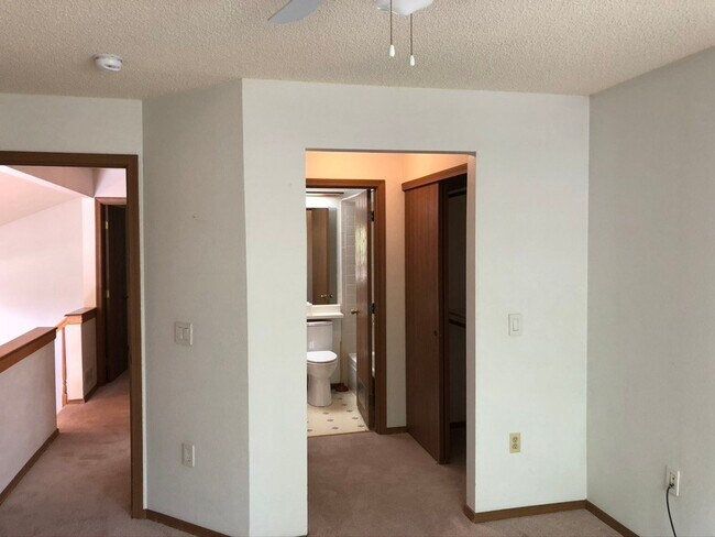 Building Photo - 3 Bedroom House on Quiet Cul-de-sac in Broomfield