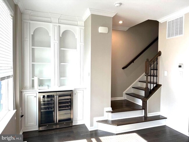 Building Photo - 1105 Kohana Dr