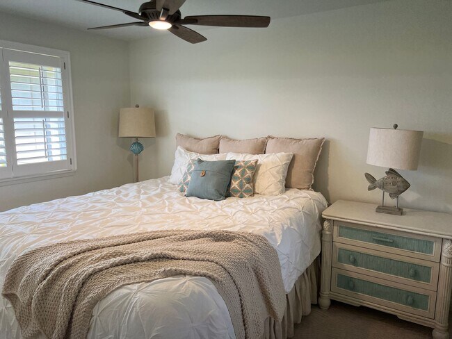 Building Photo - Napili - 2 bedroom/2 bath fully furnished, 2nd floor