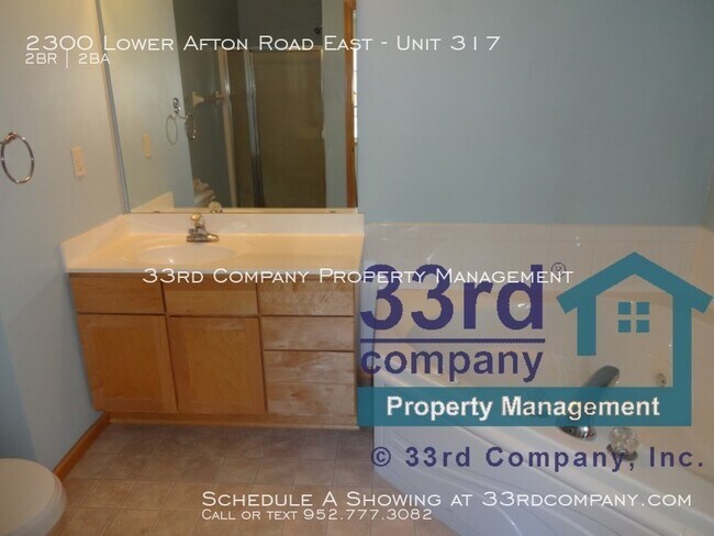 Building Photo - Welcome to this beautiful end unit town ho...