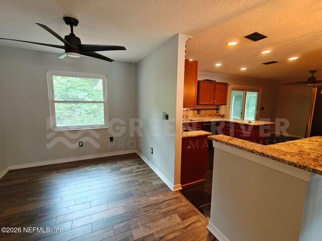 Building Photo - 1549 Sonoma Ct