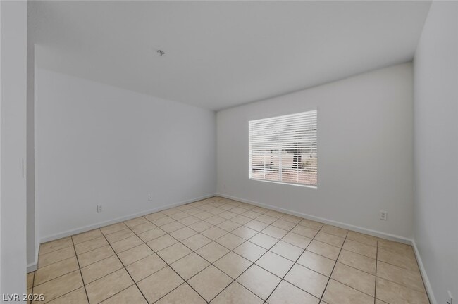 Building Photo - 2101 Blue Breeze Dr