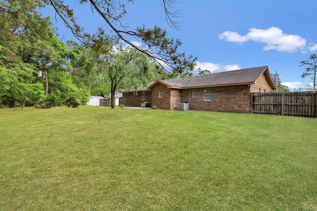 Building Photo - 110 Flat Shoal Ln
