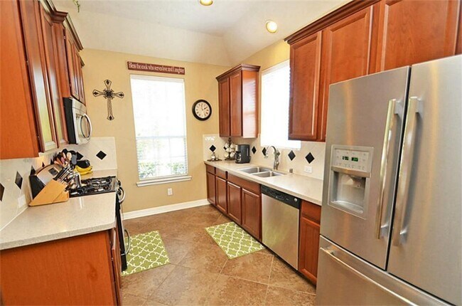 Building Photo - 24562 Carlton Springs Ln