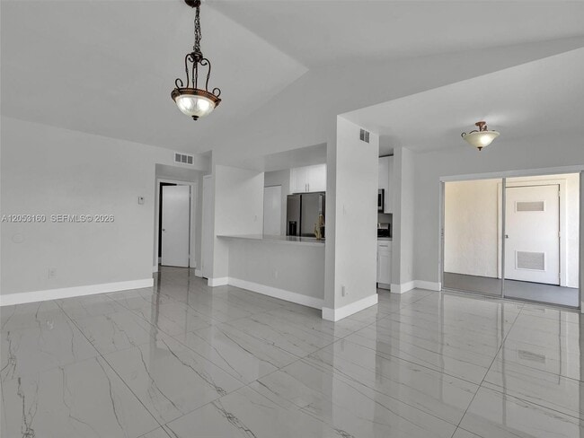 Building Photo - 15325 SW 106th Terrace