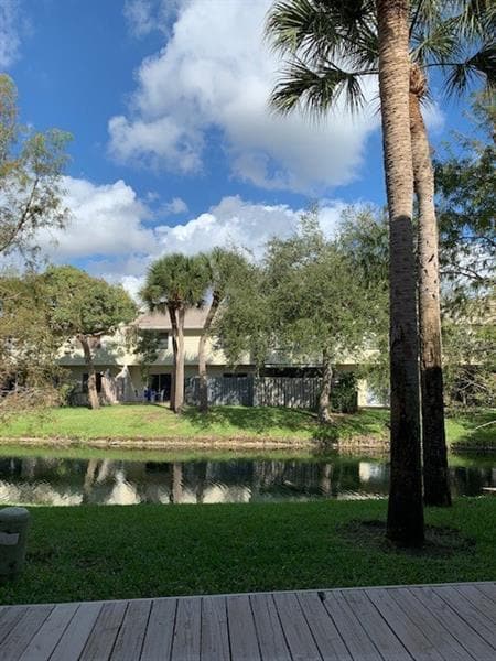 Building Photo - 125 SW 3rd St