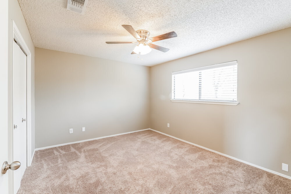 Building Photo - 1513 Long Shadow Ln