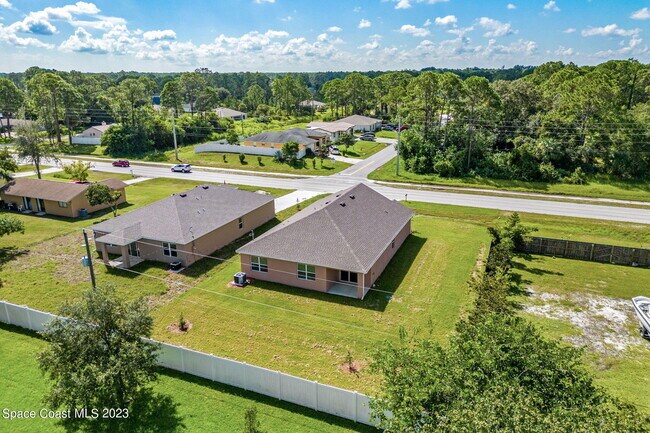 Building Photo - 2309 Jupiter Blvd SW