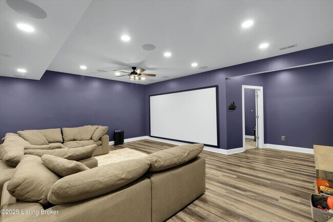 Building Photo - 825 Artisan Pkwy