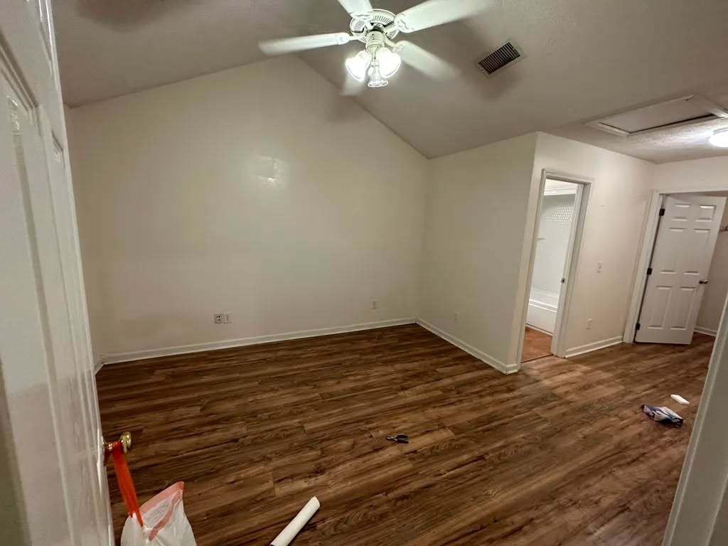 2'nd UpStairs Bedoom - 367 Jack Hampton Dr