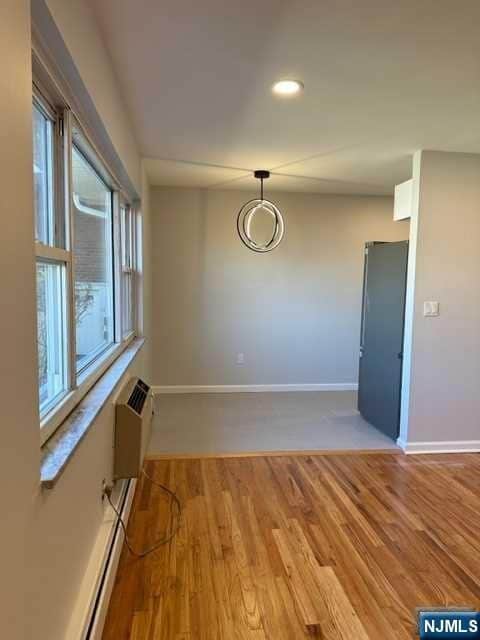 Building Photo - 455 Fairview Ave