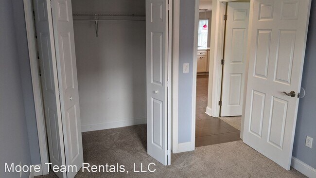 Building Photo - 1 br, 1 bath House - 114 Bumont Drive