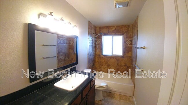 Building Photo - 1204 Commanchero Dr