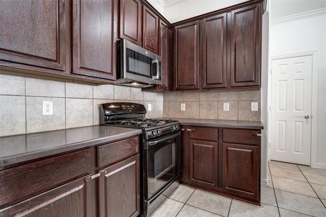 Building Photo - 229 Bluefinch Dr