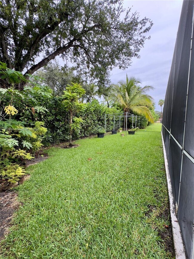 Building Photo - 5136 NW 99th Way