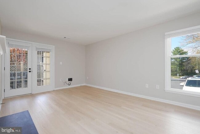 Building Photo - 20527 Shadyside Way