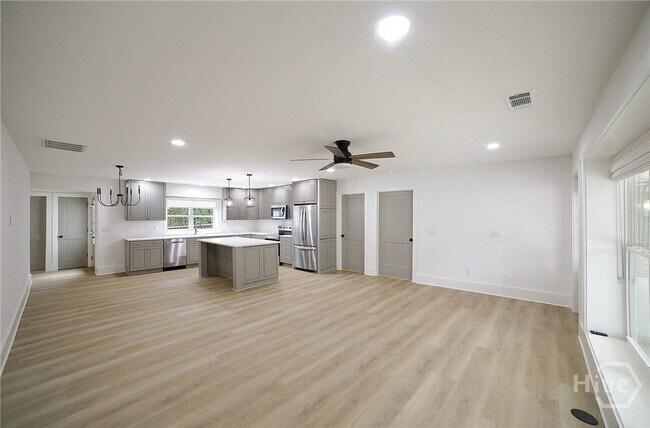 Building Photo - 1470 Mars Hill Rd