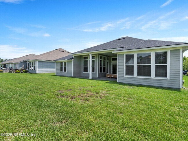 Building Photo - 746 Glenneyre Cir