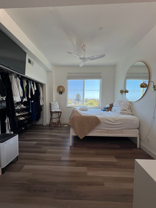 Building Photo - Coastal Living at Pleasure Point - Stunnin...
