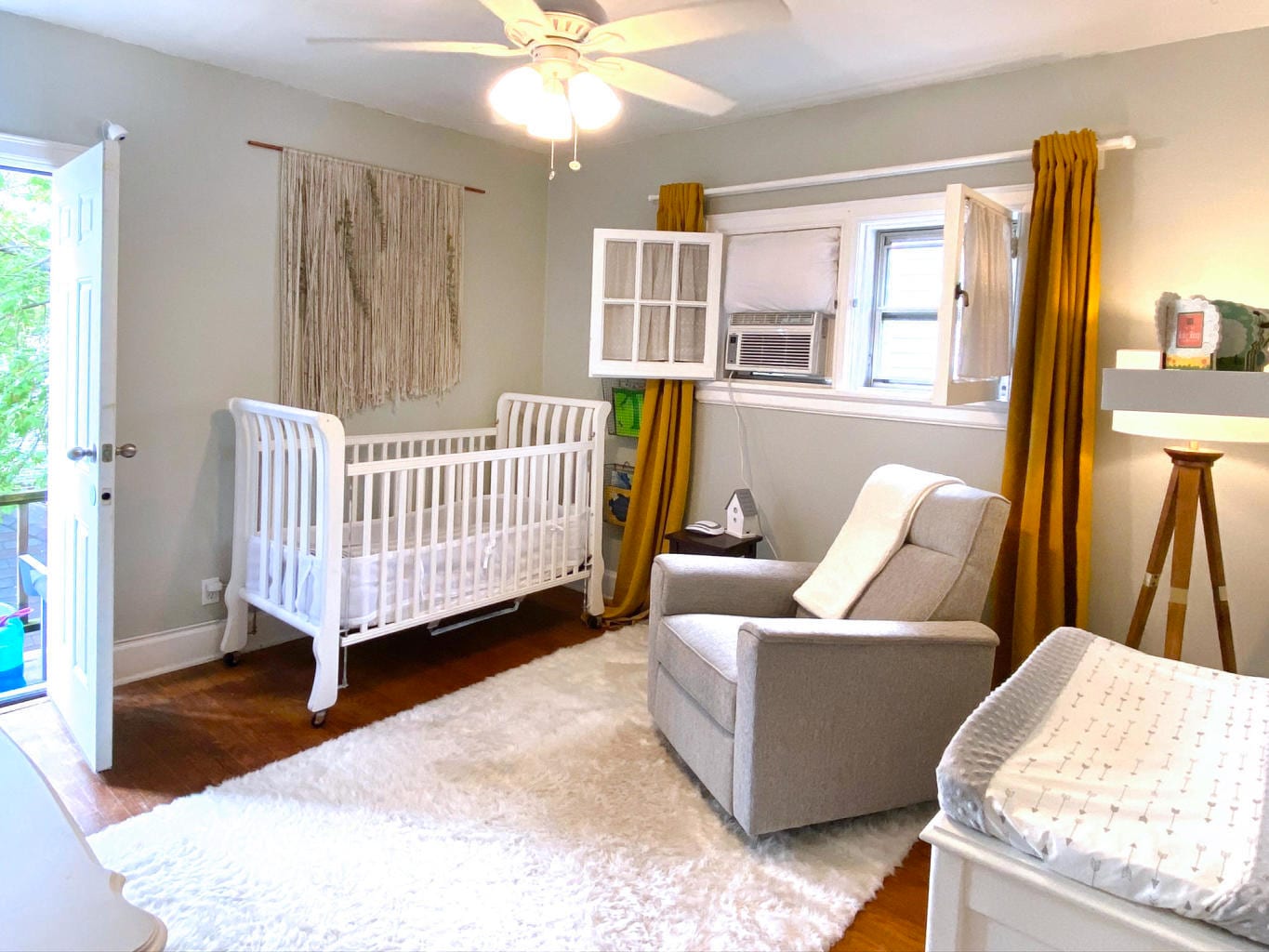2nd bedroom - 3811 N Morris Blvd