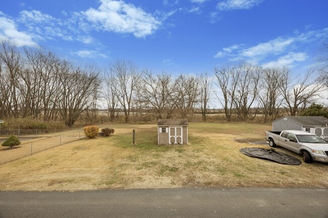 Building Photo - 1032 Taylor Dr