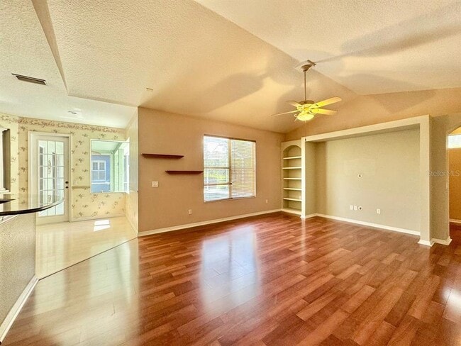 Building Photo - 14639 Coral Berry Dr