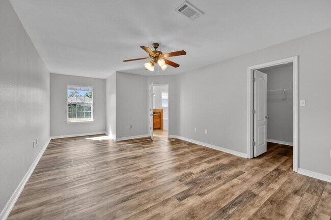 Building Photo - 9431 Pouder Ln