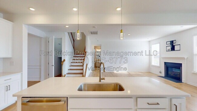 Building Photo - 13248 Chopin Ridge Rd