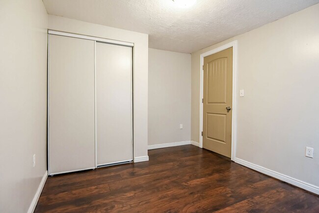 Building Photo - 951 Washington St