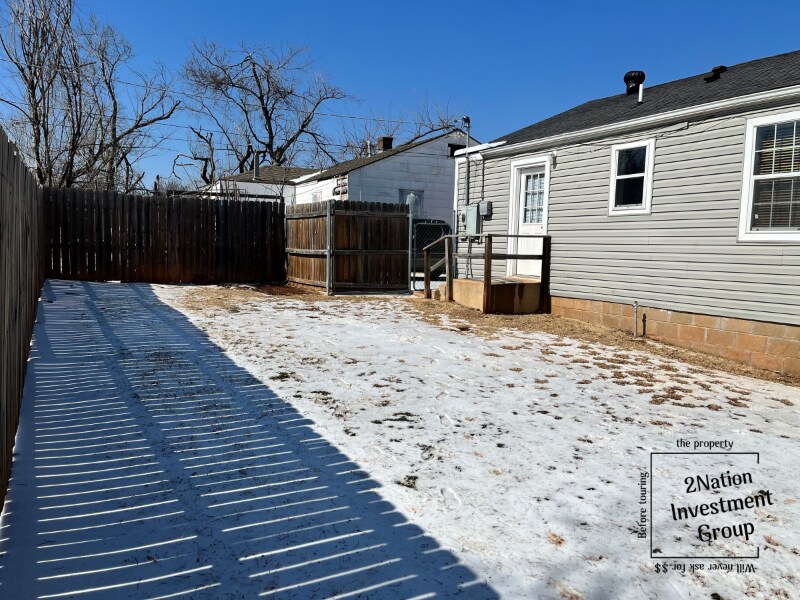 Building Photo - 2924 Pioneer Ave