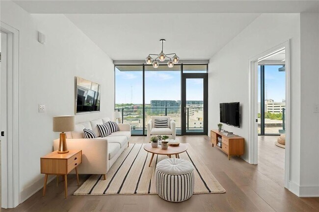 Building Photo - 788 West Marietta St NW