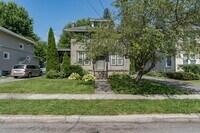 Building Photo - 721 Nellis St