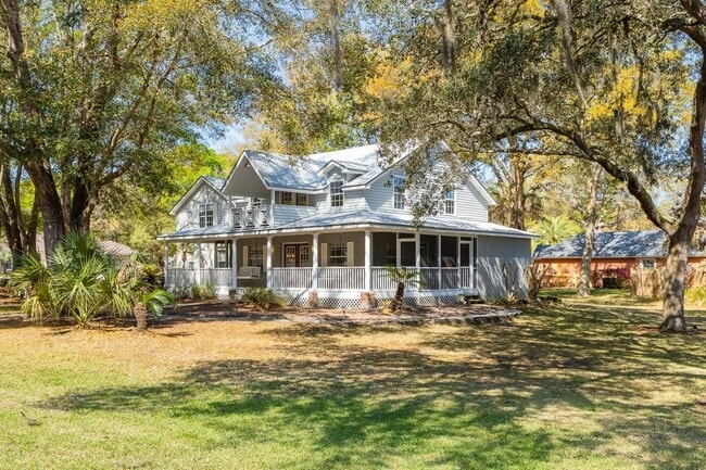 Building Photo - 728 Willow Wood Pl