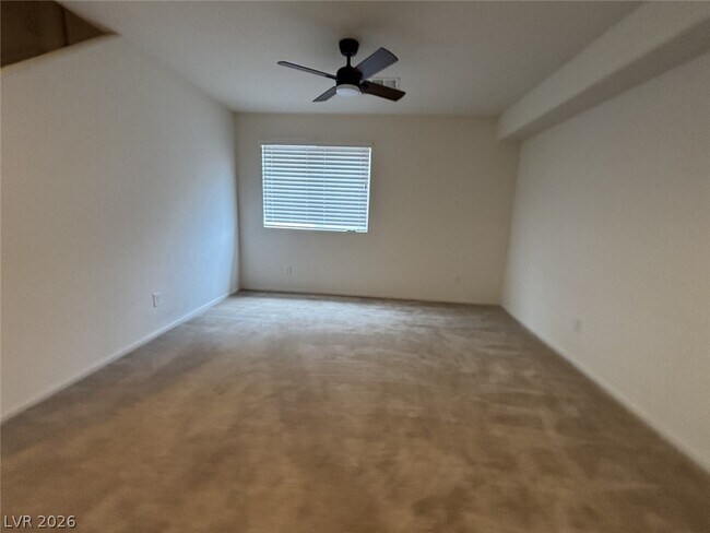 Building Photo - 5582 Sancho Throne Rd