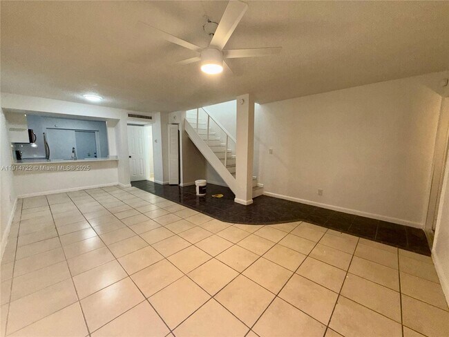 Building Photo - 4045 NW 19th St