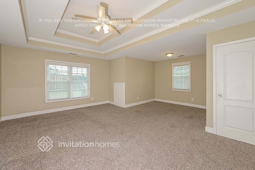 Building Photo - 2500 Harbin Springs Cove