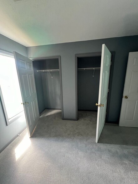 Building Photo - Single Family Home North Dean Area