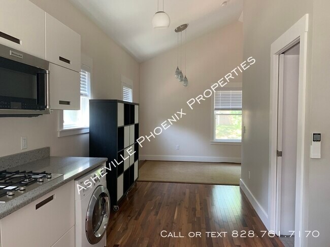 Building Photo - 35 Wamboldt Avenue Apt 201