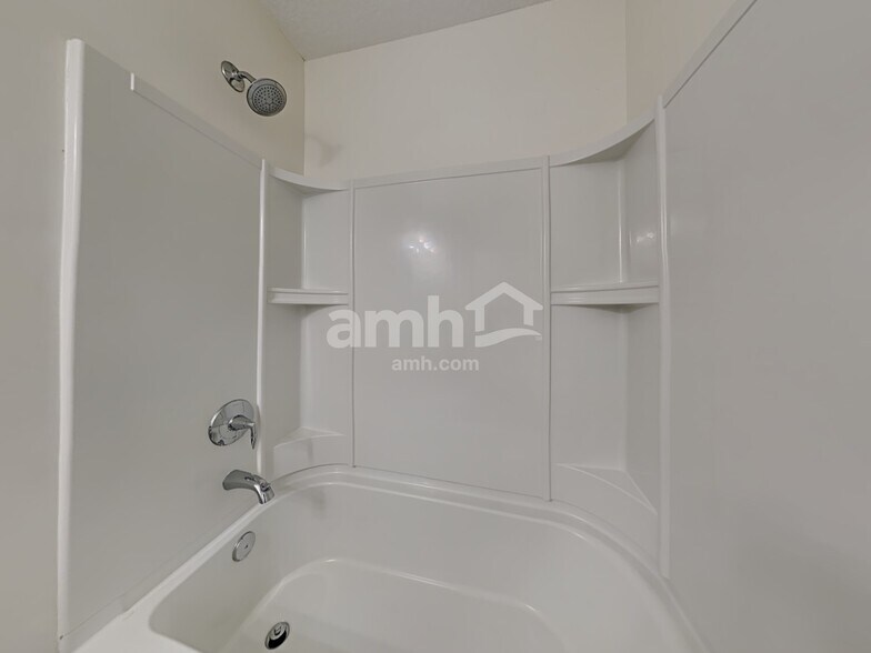 Building Photo - 917 Sunny Stroll Dr