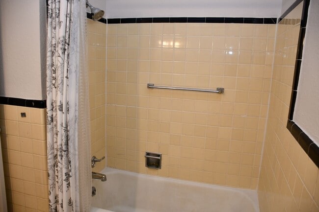 Building Photo - HERE SHE IS!!!