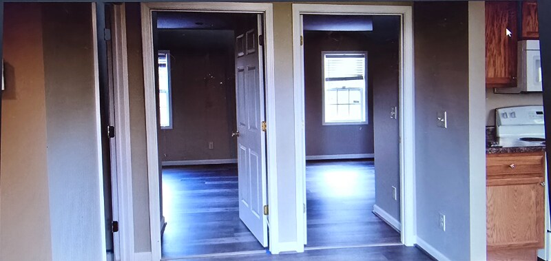 Building Photo - 2102 Kingsbury Rd