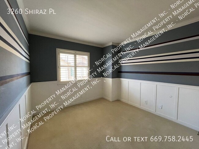 Building Photo - 3260 Shiraz Pl